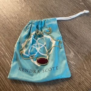 KENDRA SCOTT “ELISA GOLD PENDANT” 1”